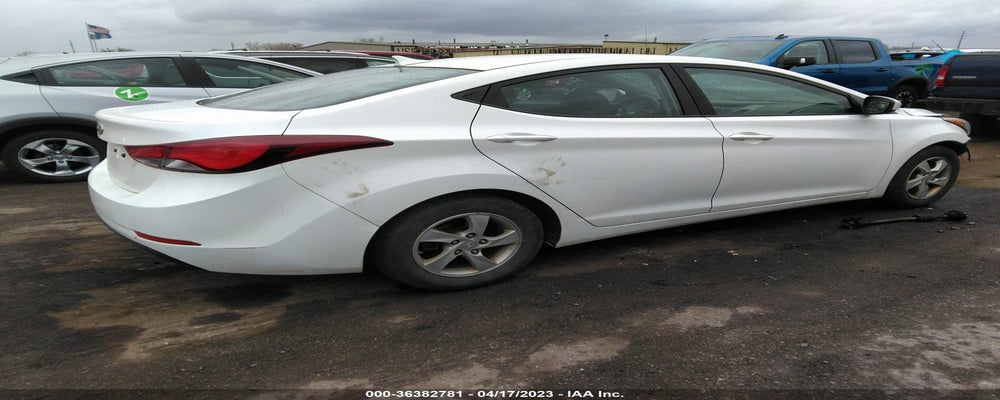 5NPDH4AEXEH524293 2014 HYUNDAI ELANTRA photo no. 4