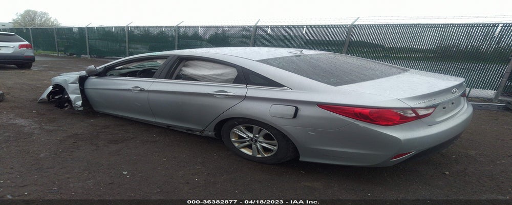 5NPEB4AC6EH912822 2014 HYUNDAI SONATA photo no. 3