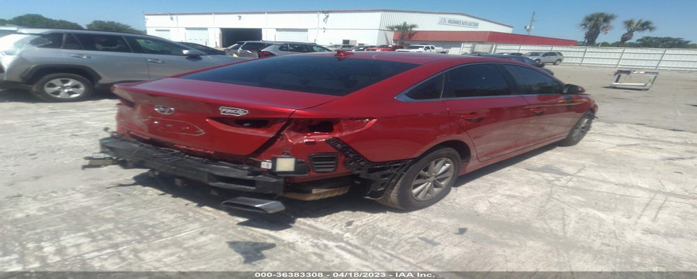 5NPE24AF2KH744151 2019 HYUNDAI SONATA photo no. 4