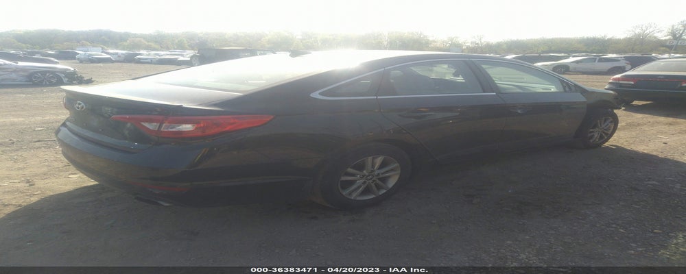 5NPE24AF5FH138011 2015 HYUNDAI SONATA photo no. 4