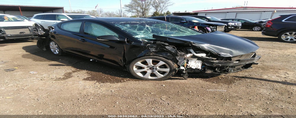5NPDH4AEXDH173139 2013 HYUNDAI ELANTRA photo no. 6