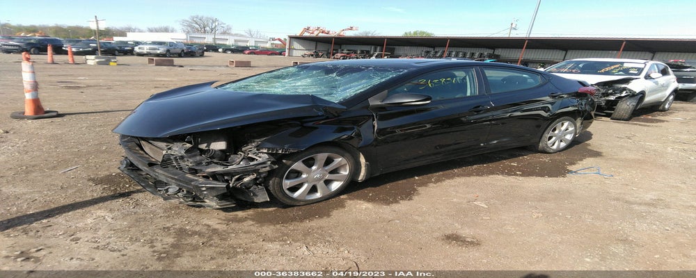 5NPDH4AEXDH173139 2013 HYUNDAI ELANTRA photo no. 2