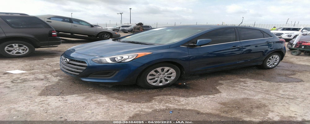 KMHD35LH1GU318599 2016 HYUNDAI ELANTRA GT photo no. 2
