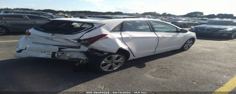 KMHD35LE3DU135240 2013 HYUNDAI ELANTRA GT photo no. 4