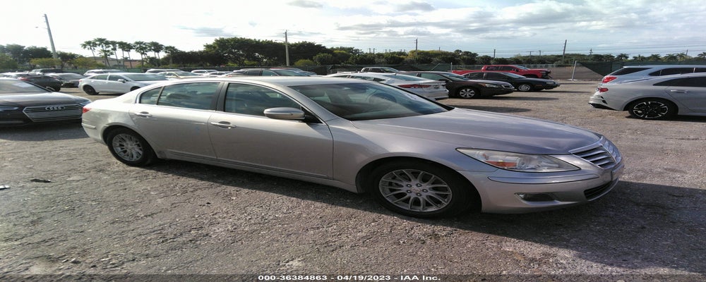 KMHGC4DE0BU140852 2011 HYUNDAI GENESIS photo no. 16