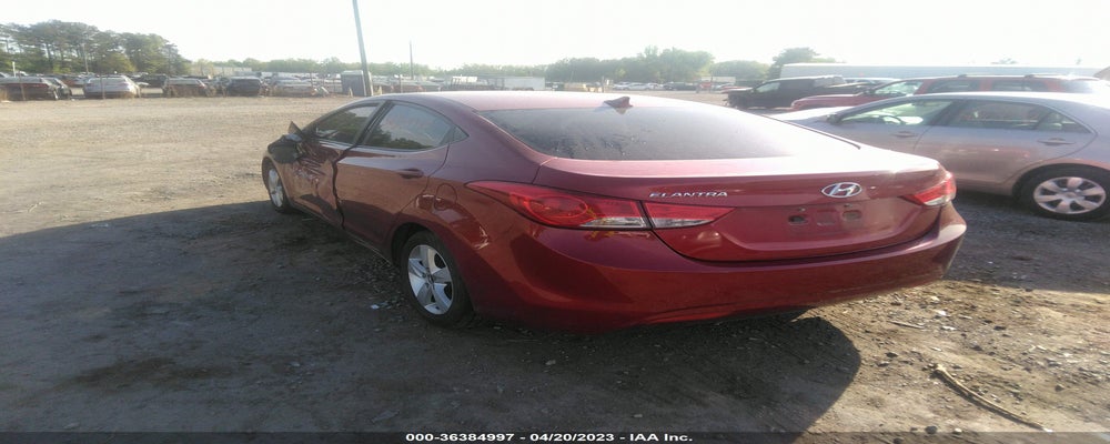5NPDH4AE6DH256101 2013 HYUNDAI ELANTRA photo no. 3