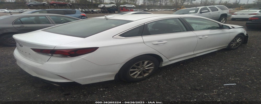5NPE24AFXKH810929 2019 HYUNDAI SONATA photo no. 4