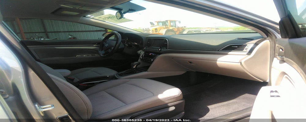 5NPD84LF7HH032816 2017 HYUNDAI ELANTRA photo no. 5