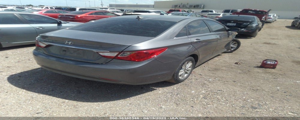 5NPEB4AC2DH721591 2013 HYUNDAI SONATA photo no. 4
