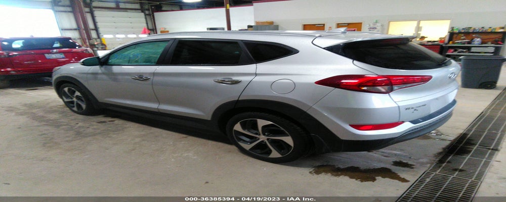 KM8J33A2XGU215347 2016 HYUNDAI TUCSON photo no. 3