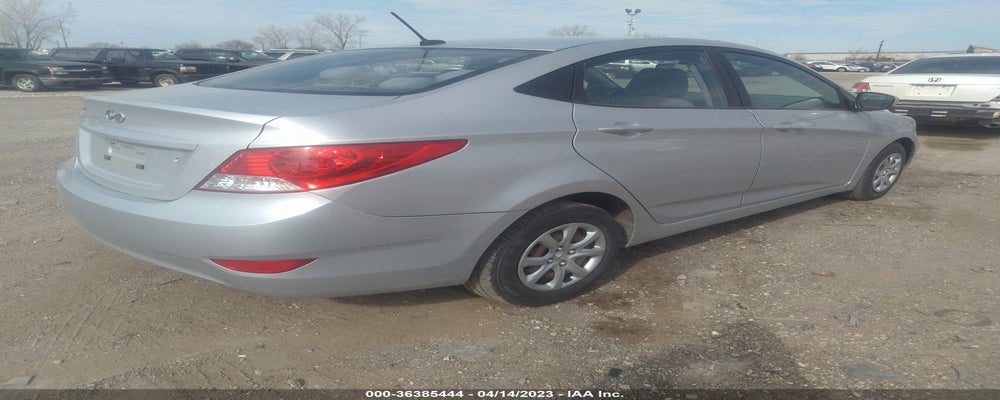 KMHCT4AE9DU409873 2013 HYUNDAI ACCENT photo no. 4