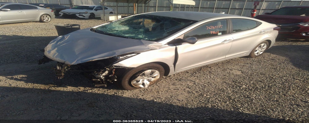 5NPDH4AE4GH737548 2016 HYUNDAI ELANTRA photo no. 2