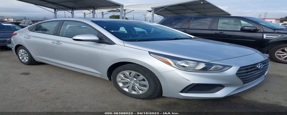 3KPC24A33JE020355 2018 HYUNDAI ACCENT photo no. 3