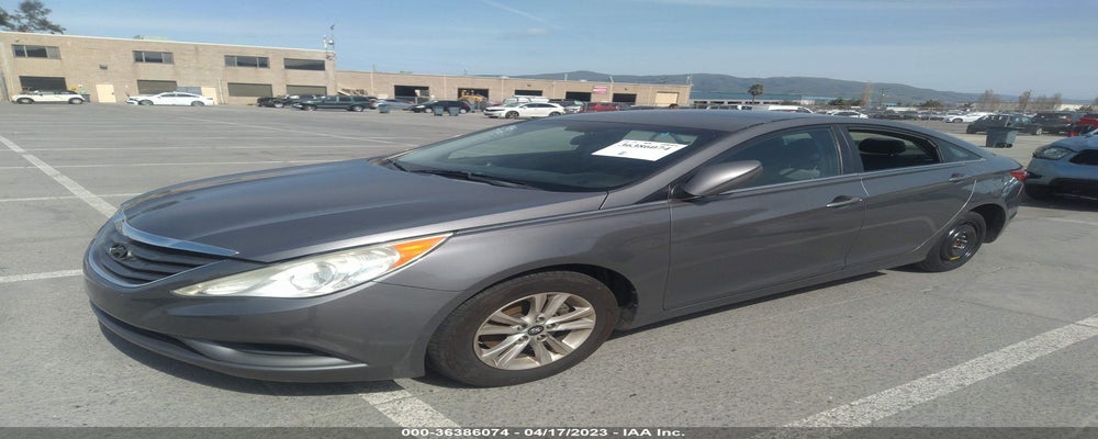 5NPEB4ACXDH680143 2013 HYUNDAI SONATA photo no. 2