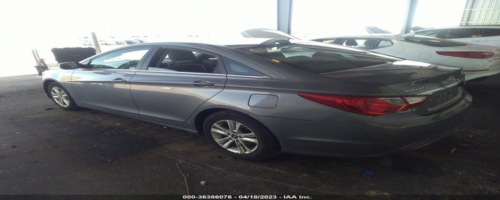5NPEB4AC2CH471817 2012 HYUNDAI SONATA photo no. 3