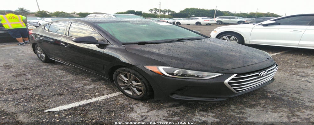 5NPD84LF0JH304841 2018 HYUNDAI ELANTRA photo no. 3