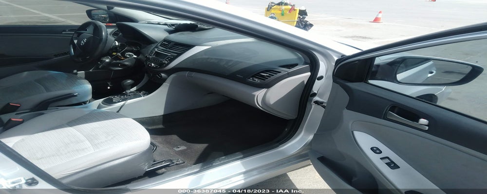 KMHCT4AE9GU038430 2016 HYUNDAI ACCENT photo no. 5
