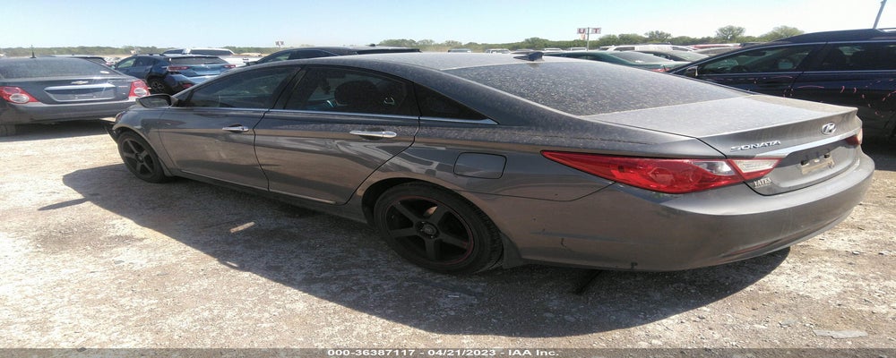 5NPEB4AC1BH237926 2011 HYUNDAI SONATA photo no. 3