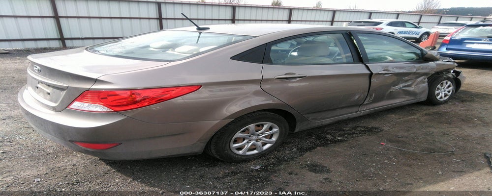 KMHCT4AE9DU286124 2013 HYUNDAI ACCENT photo no. 4