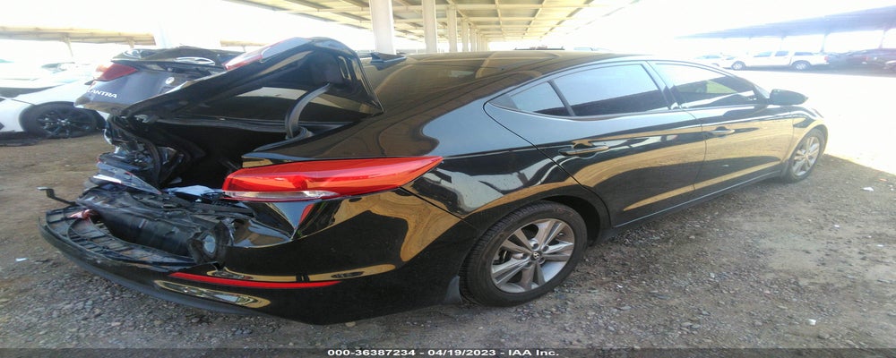 5NPD84LF3JH246613 2018 HYUNDAI ELANTRA photo no. 4