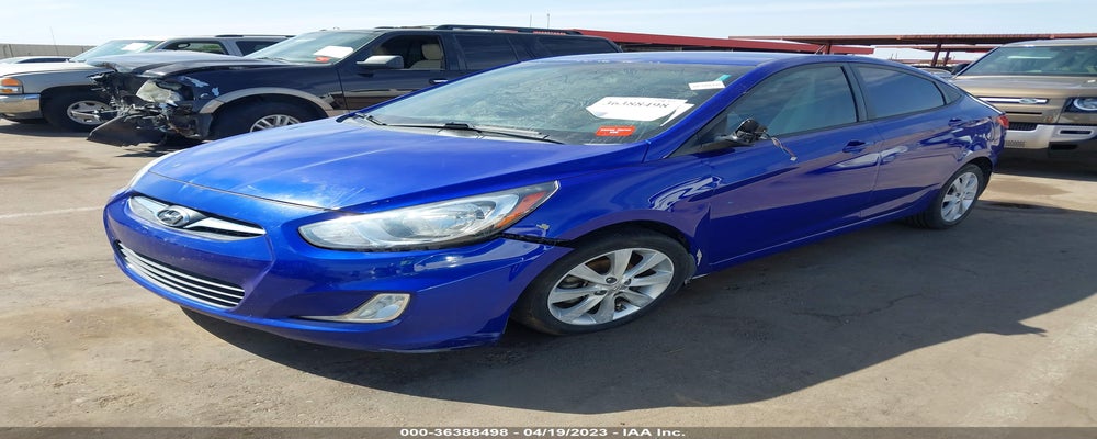 KMHCU4AE7DU313284 2013 HYUNDAI ACCENT photo no. 2