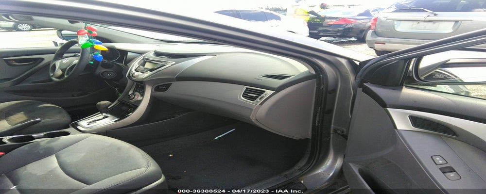 5NPDH4AE9CH136954 2012 HYUNDAI ELANTRA photo no. 5