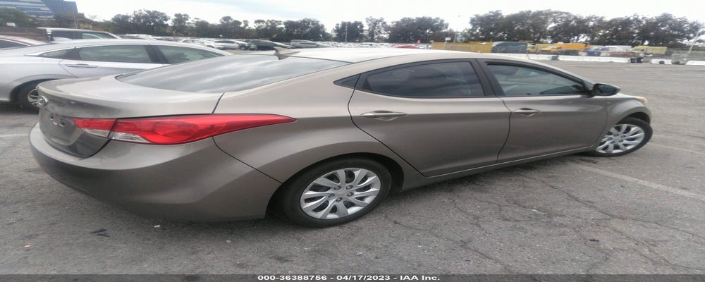 5NPDH4AE3BH060596 2011 HYUNDAI ELANTRA photo no. 4