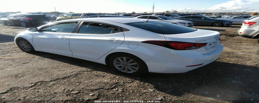 5NPDH4AE7FH638656 2015 HYUNDAI ELANTRA photo no. 3
