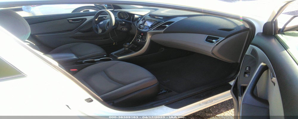 5NPDH4AE7FH638656 2015 HYUNDAI ELANTRA photo no. 5