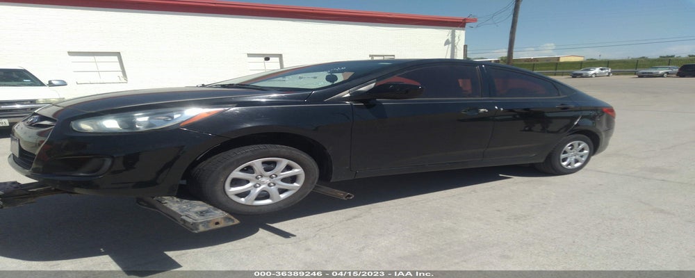 KMHCT4AE7DU364383 2013 HYUNDAI ACCENT photo no. 2