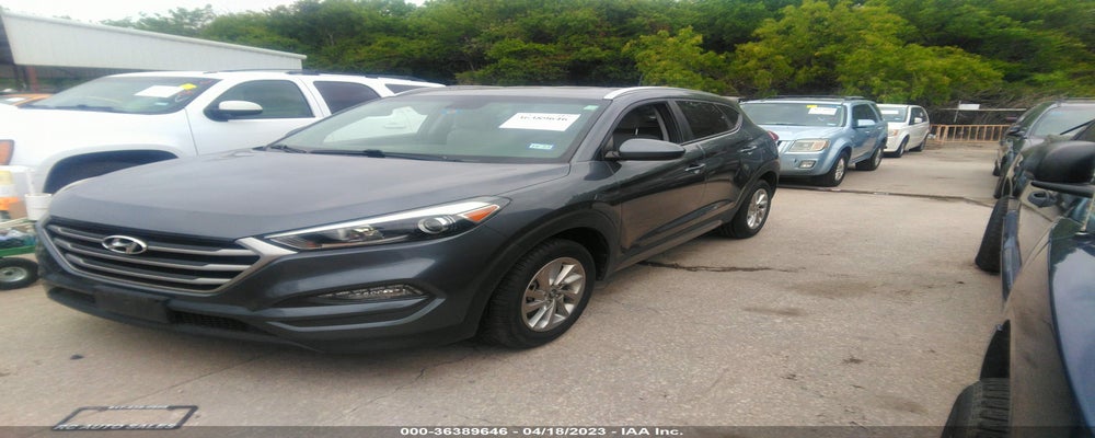 KM8J33A4XHU261022 2017 HYUNDAI TUCSON photo no. 2
