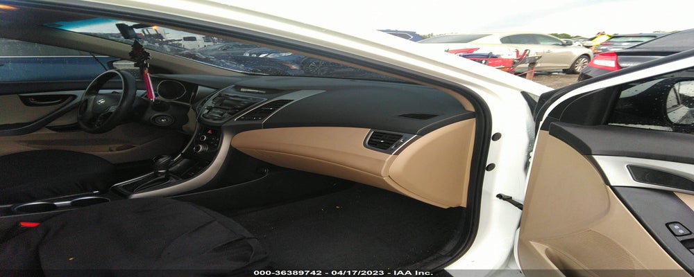 5NPDH4AE2GH672800 2016 HYUNDAI ELANTRA photo no. 5