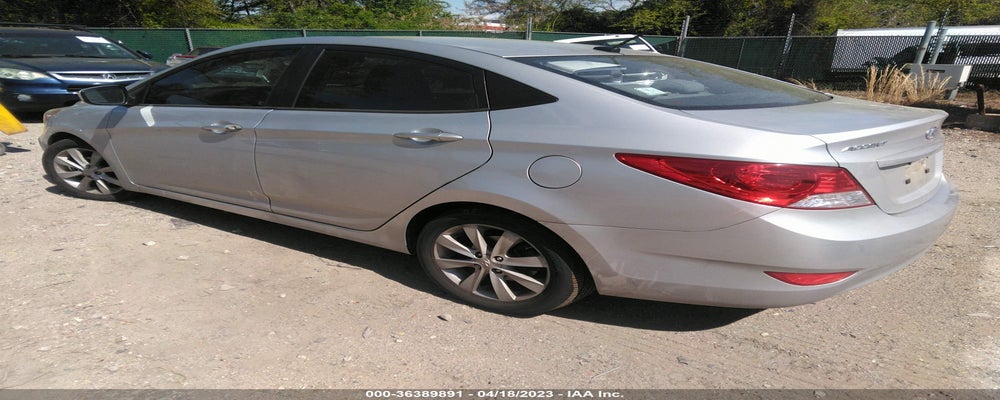 KMHCU4AE9DU318874 2013 HYUNDAI ACCENT photo no. 3