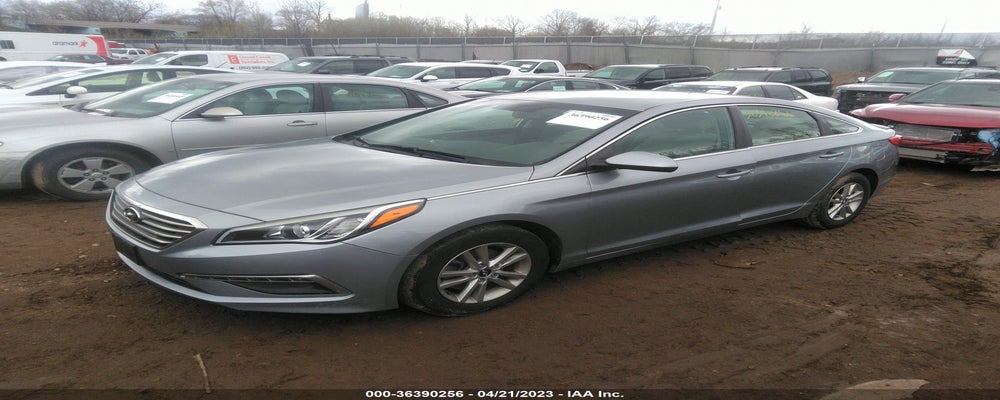 5NPE24AF5FH172708 2015 HYUNDAI SONATA photo no. 2