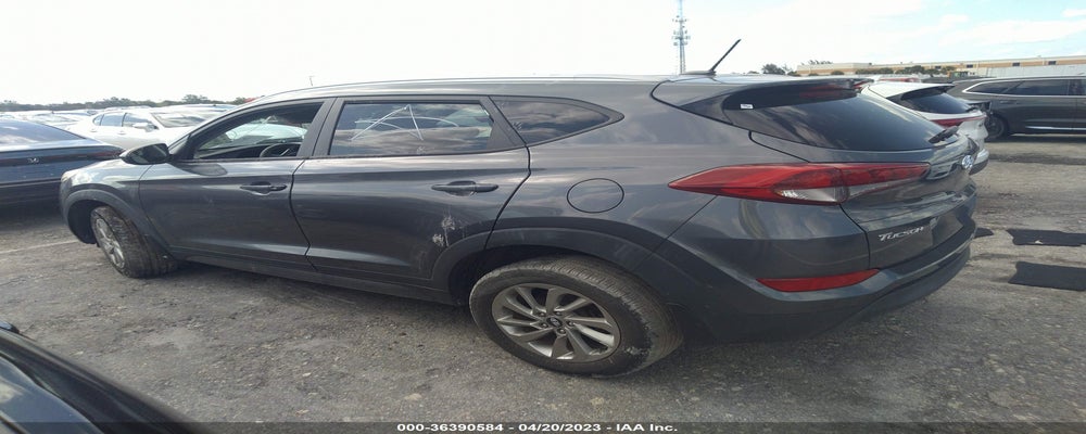 KM8J33A48GU180647 2016 HYUNDAI TUCSON photo no. 3