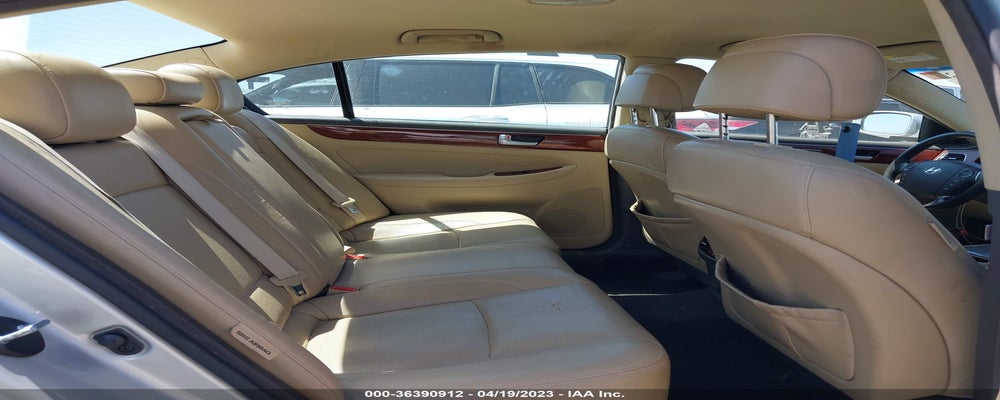 KMHGC4DD5CU179090 2012 HYUNDAI GENESIS photo no. 8
