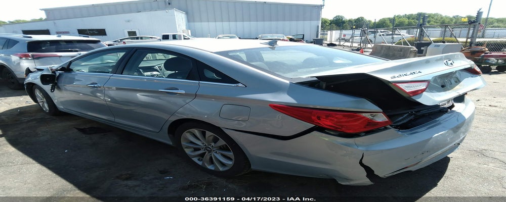 5NPEC4AB7BH175081 2011 HYUNDAI SONATA photo no. 3