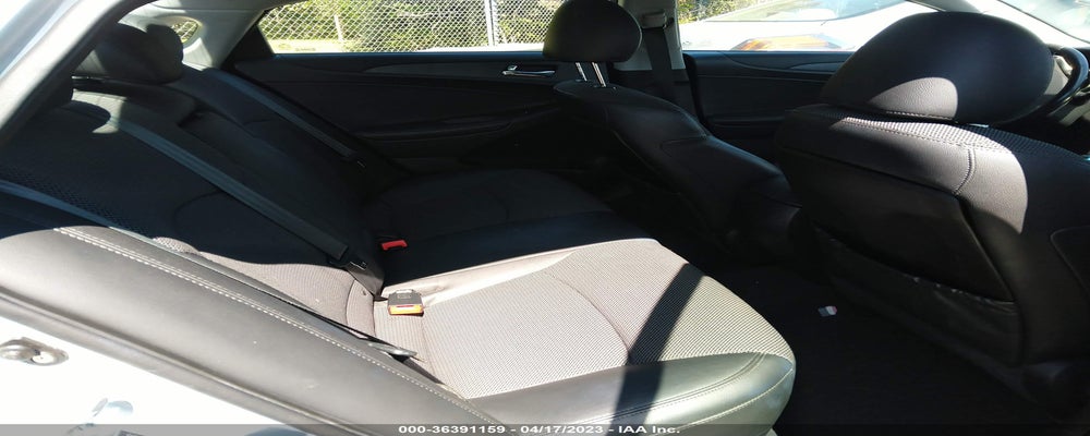 5NPEC4AB7BH175081 2011 HYUNDAI SONATA photo no. 8