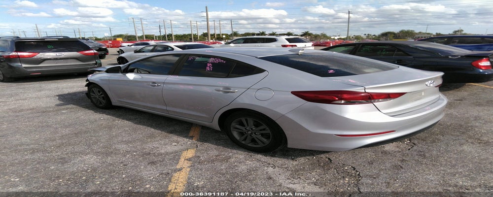 5NPD84LF4JH266546 2018 HYUNDAI ELANTRA photo no. 3