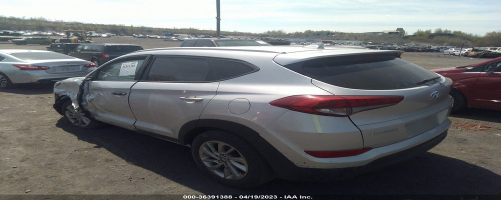 KM8J3CA49JU743907 2018 HYUNDAI TUCSON photo no. 3