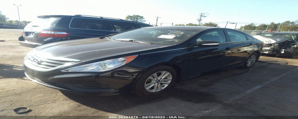 5NPEB4AC7EH948244 2014 HYUNDAI SONATA photo no. 2