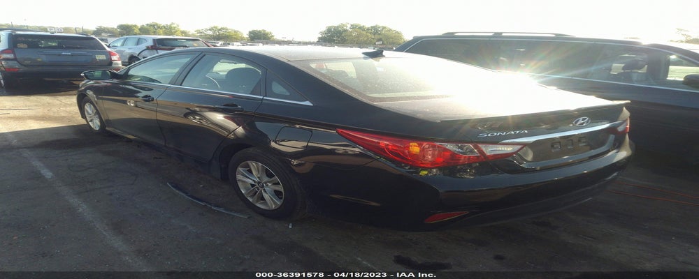 5NPEB4AC7EH948244 2014 HYUNDAI SONATA photo no. 3
