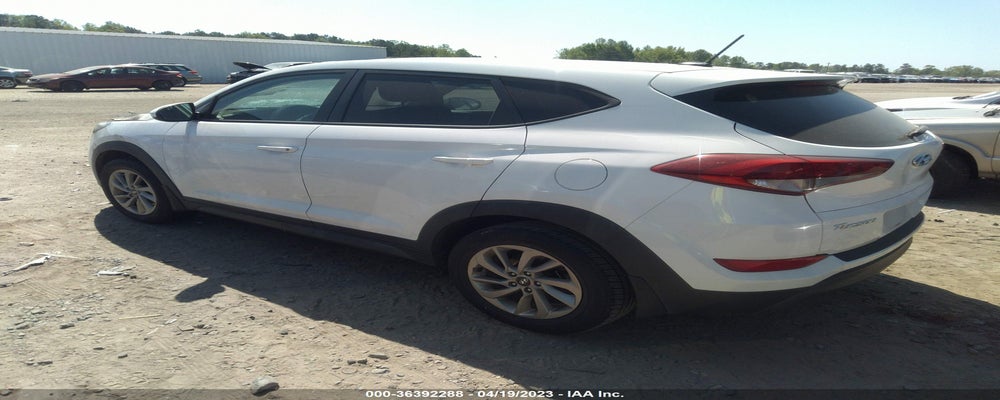KM8J23A47GU089176 2016 HYUNDAI TUCSON photo no. 3