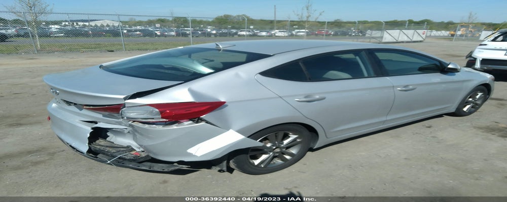 5NPD84LFXJH253722 2018 HYUNDAI ELANTRA photo no. 4