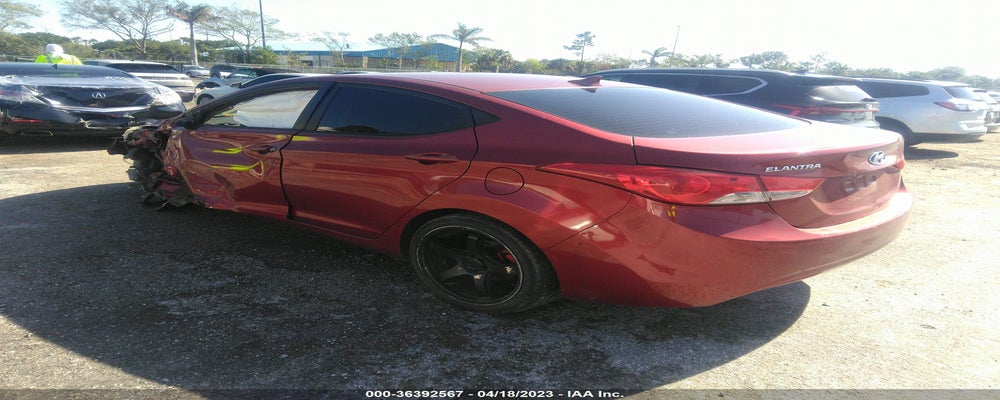 5NPDH4AE5DH327627 2013 HYUNDAI ELANTRA photo no. 3