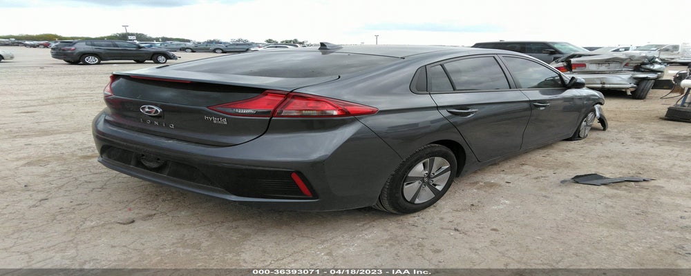 KMHC65LC2JU102971 2018 HYUNDAI IONIQ HYBRID photo no. 4