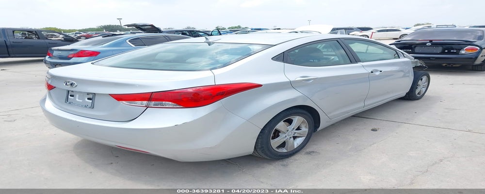 KMHDH4AE6DU664163 2013 HYUNDAI ELANTRA photo no. 4