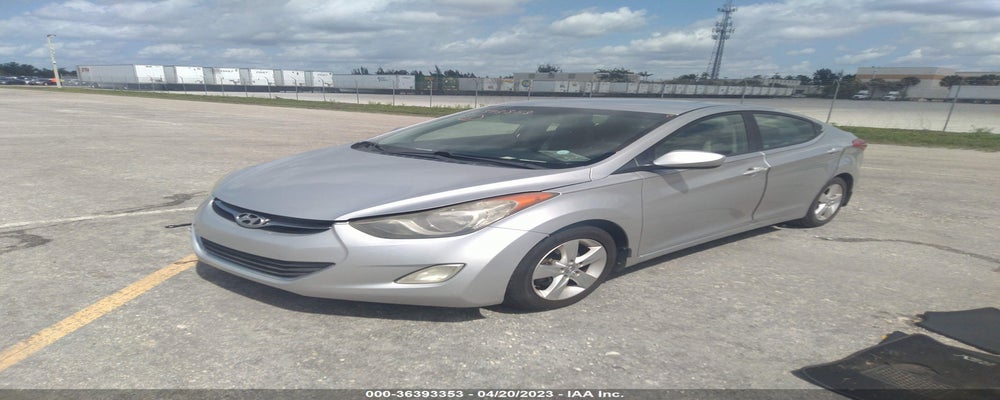 5NPDH4AE0DH245661 2013 HYUNDAI ELANTRA photo no. 2