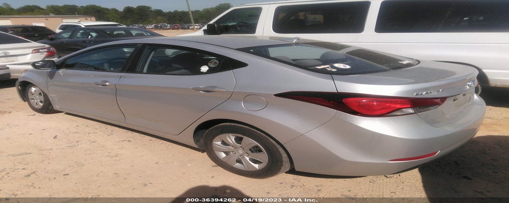 5NPDH4AE5GH740944 2016 HYUNDAI ELANTRA photo no. 3