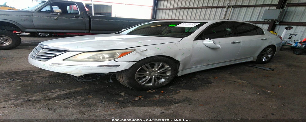 KMHGC4DD6CU151332 2012 HYUNDAI GENESIS photo no. 2